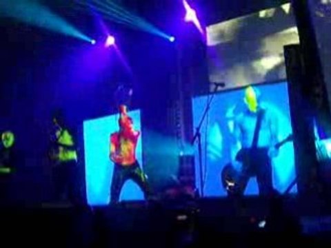 Punish Yourself - Live @ Dour 08