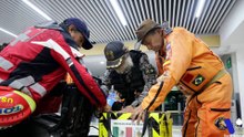 Los Llamamos Héroes Cuando Nos Salvan… ¿Pero Qué Hacemos Cuando Nos Necesitan?