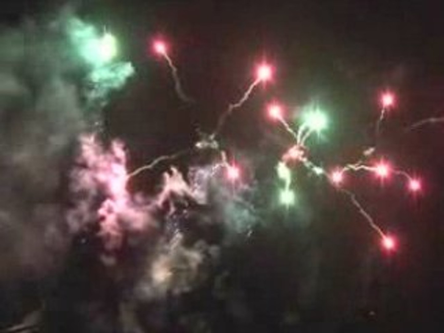 Feu D artifice Villeneuve De La Raho 2022 BAL POPULAIRE ET FEU D'ARTIFICE À KERHUON - Vidéo Dailymotion