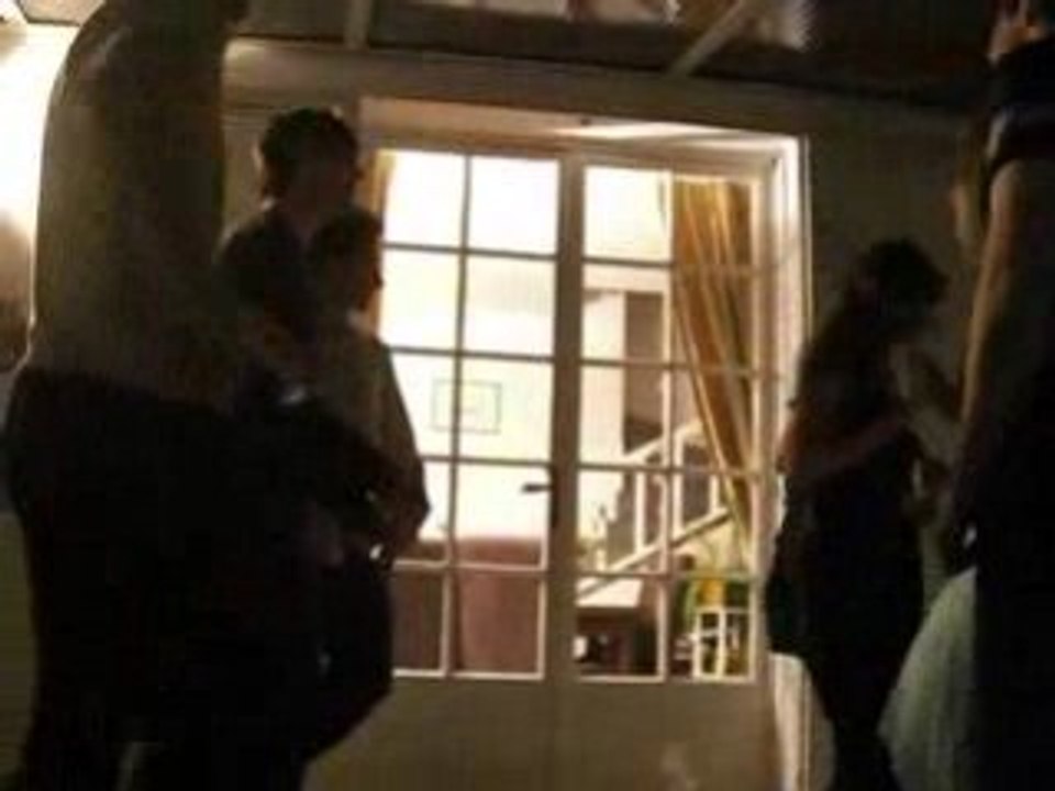 Lisen a la quequette qui colle :fear: