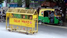 Delhi to phase out petrol rickshaws & motorbikes