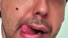 ¡Matheuzinho la riega gacho!