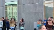 Namur : manifestation au palais de justice avant le jugement de Grégory Lenoci