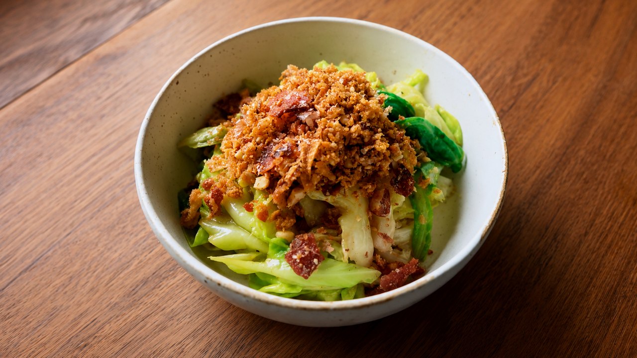 15 Minute Mugen Cabbage Salad 🥬