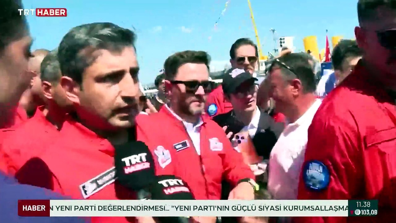 Selçuk Bayraktar'dan TEKNOFEST çağrısı: Mavi Vatan'ın kalbinin attığı yere herkesi bekliyoruz