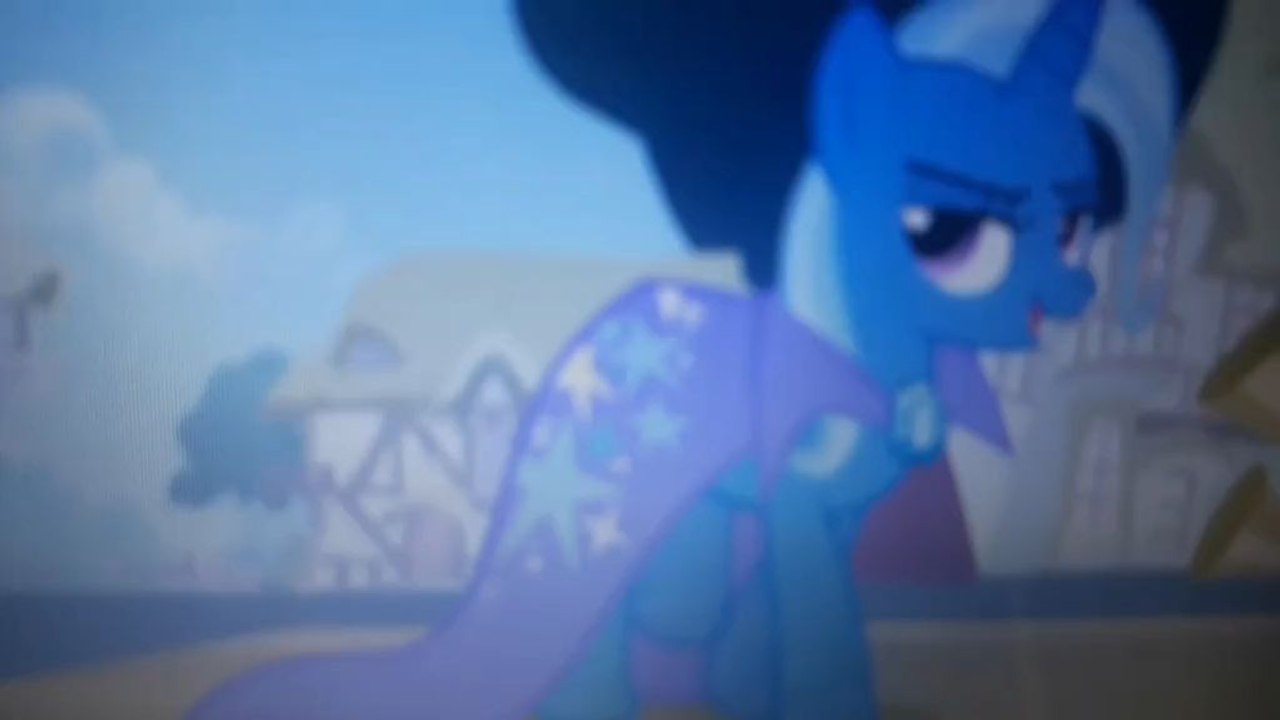 Trixie & uka uka meet Trixie