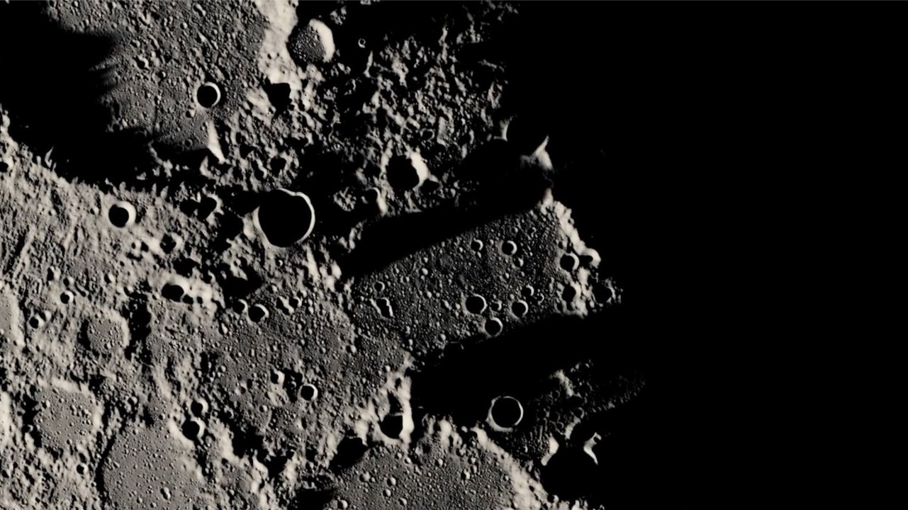 Moon May Hold Oxygen for 100,000 Years, Scientists Say