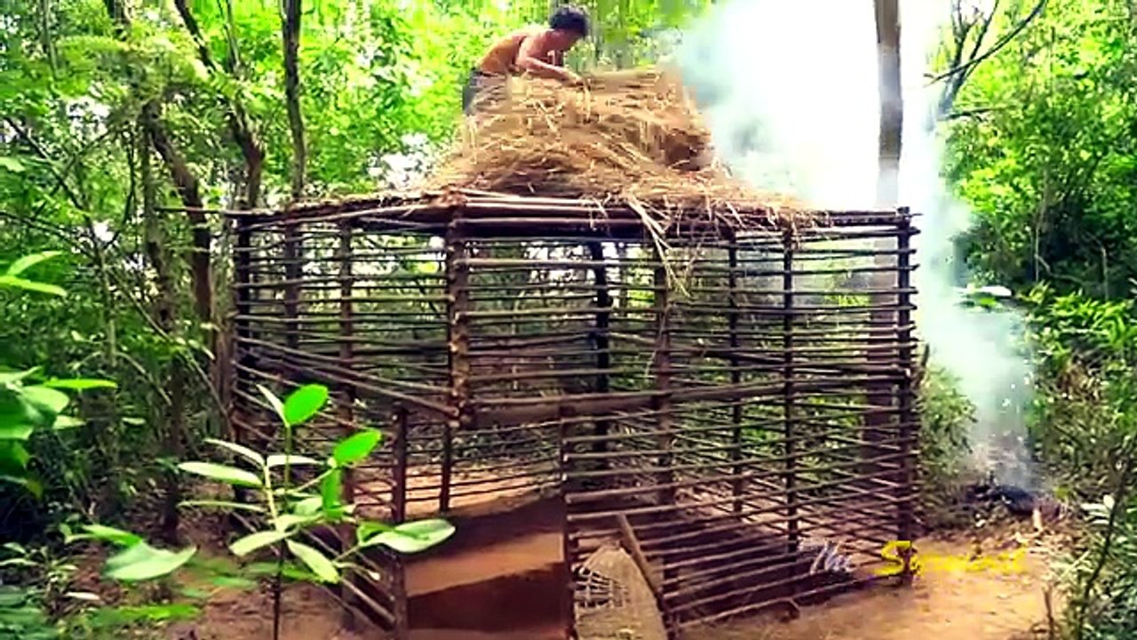 Building The Most Beautiful House Underground And Around Swimming Pool (2)