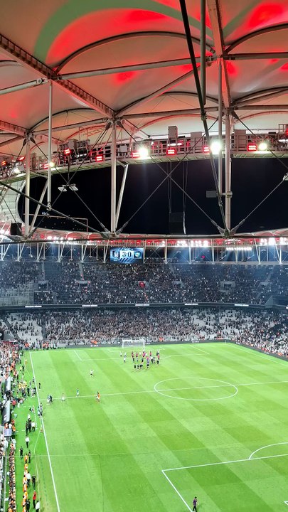 Maç Sonu Üçlüsü - Beşiktaş 3-0 Kauno Zalgiris |...