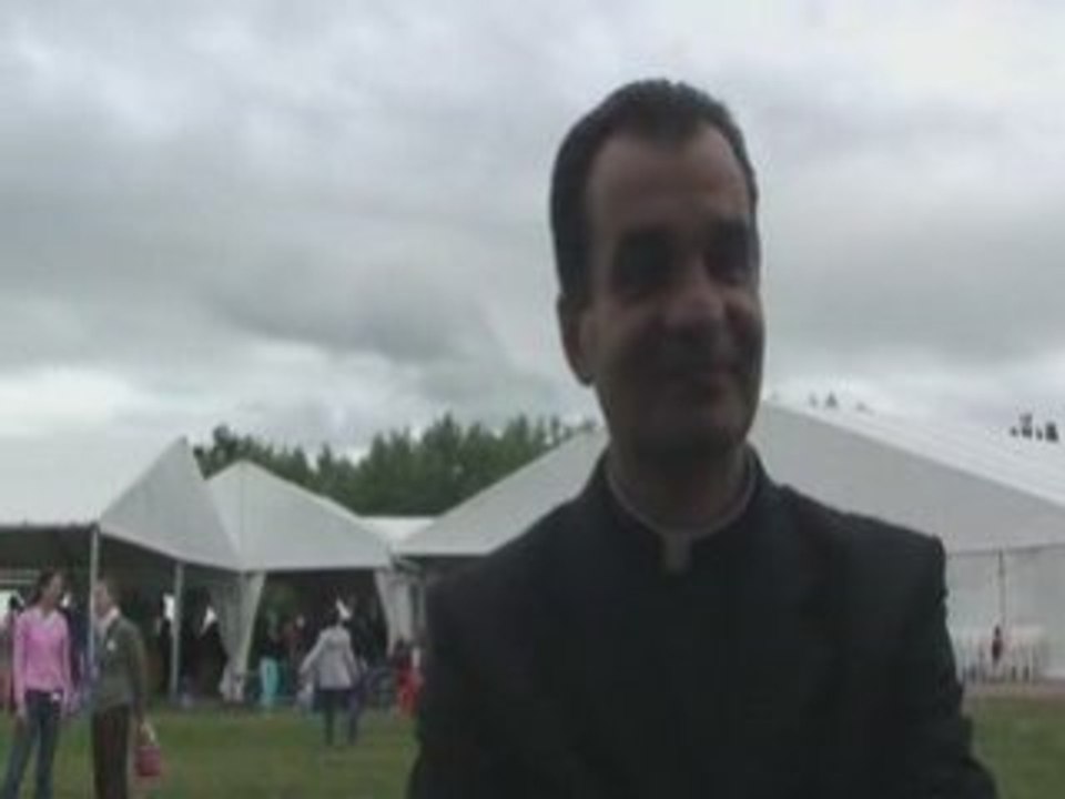Entrevue avec le Père Joël GUIBERT