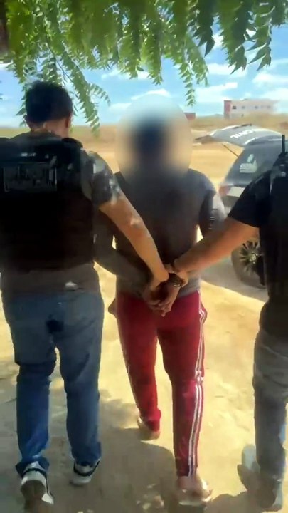 Operação resulta na prisão de duas pessoas em F...