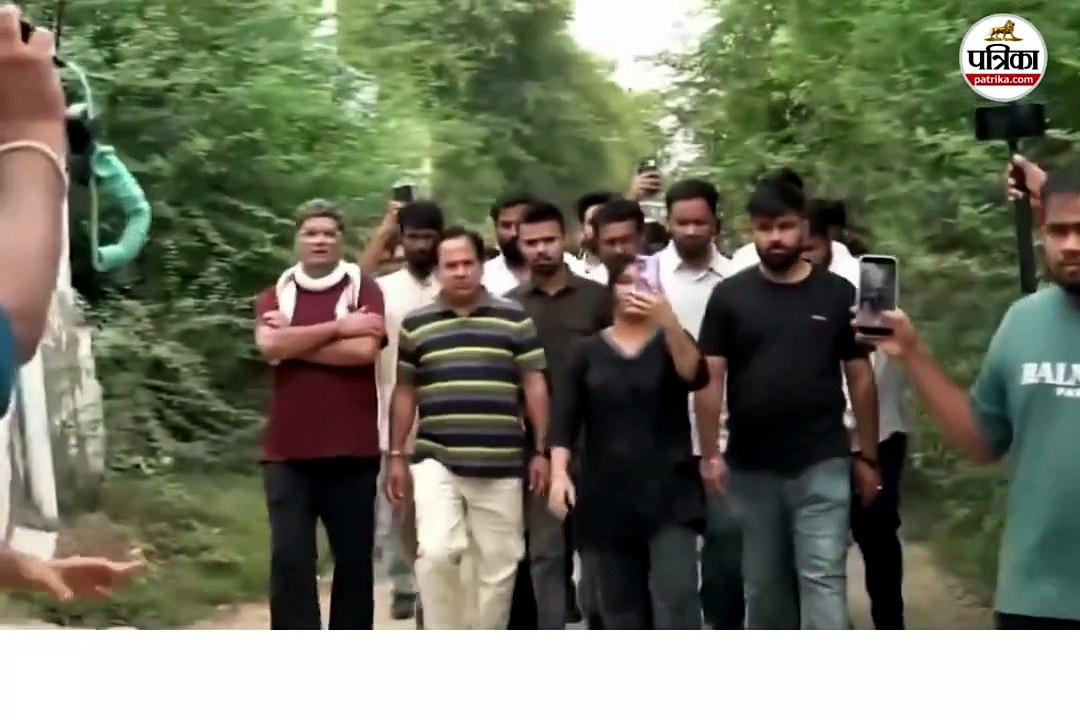 CJP कार्यकर्ताओं और ग्रामीणों के बीच जमकर चले ल...