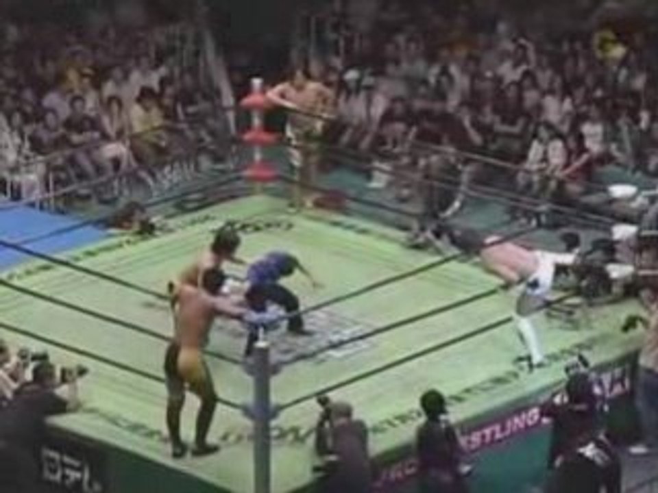 Marufuji & Kota Ibushi vs. KENTA & Taiji Ishimori part 1