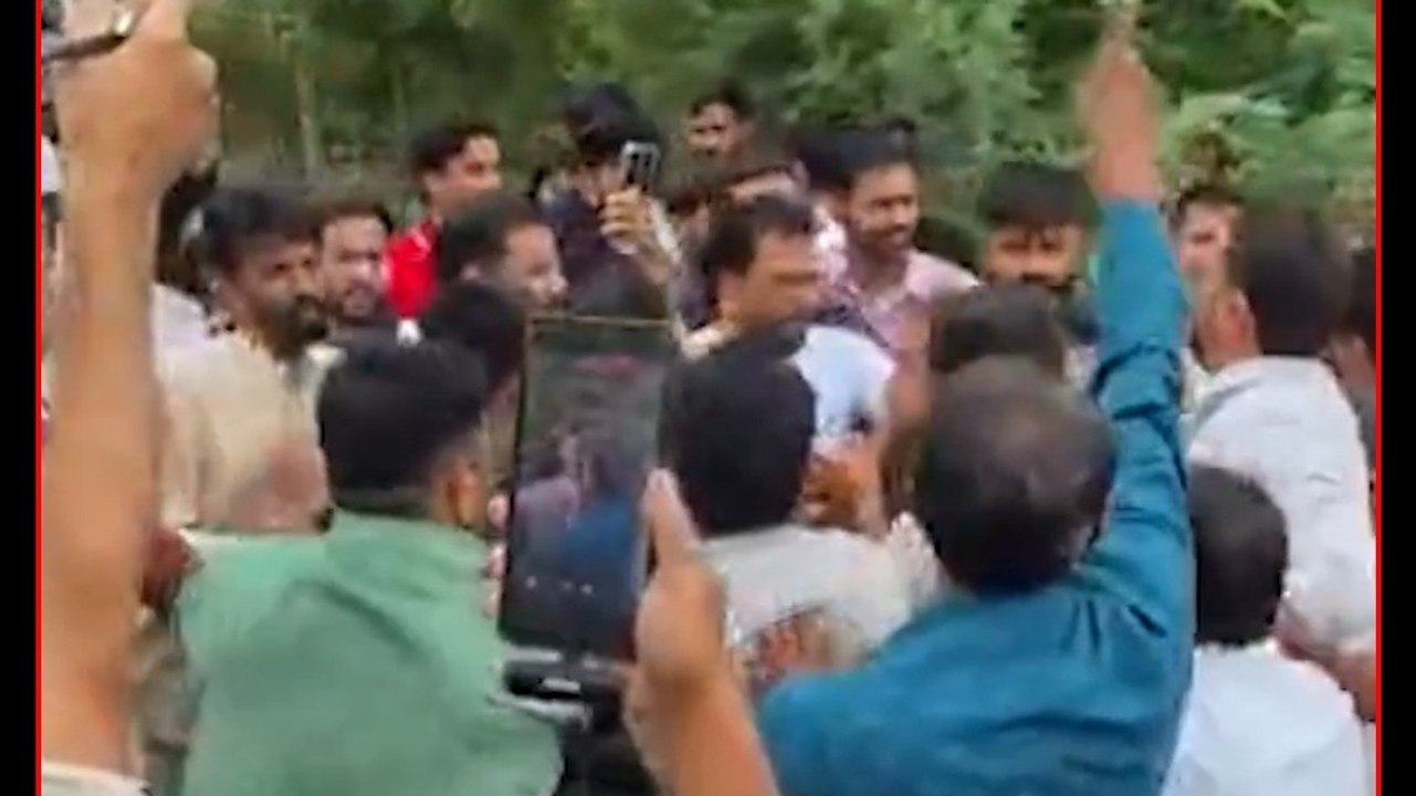 जयपुर में स्कूल के निरीक्षण पर बवाल, CJP कार्यक...