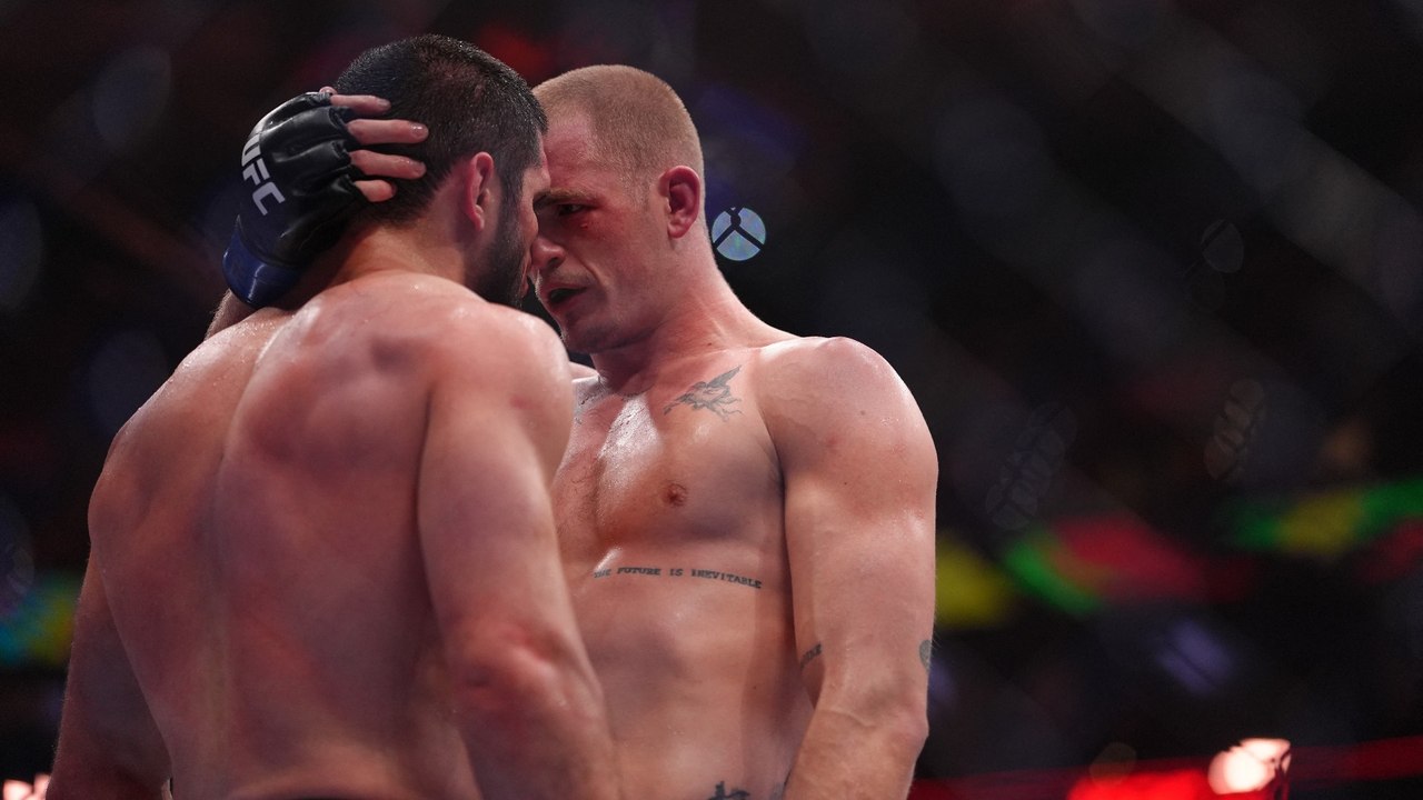 Garry's Lack of Aggression: A Key Issue in MMA...