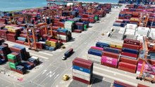 What are the cons of free trade agreements ?