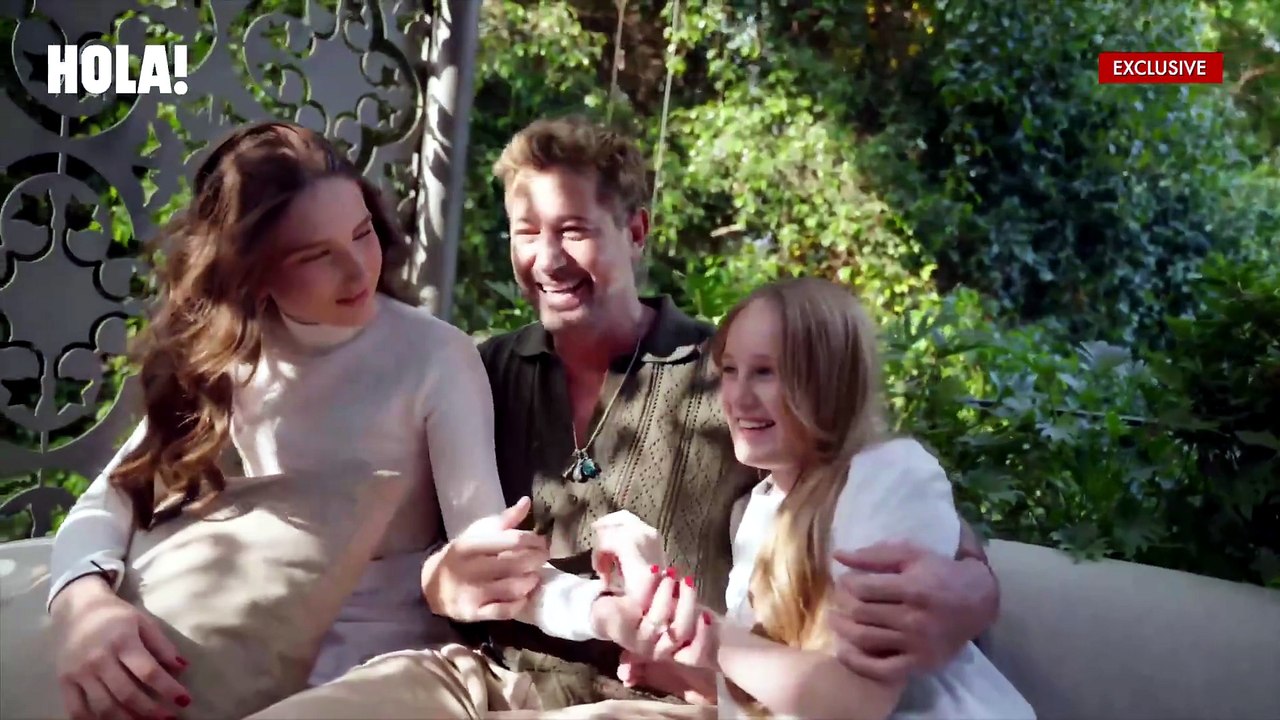 BTS: GABRIEL SOTO POSA JUNTO A SUS HIJAS, ELISS...