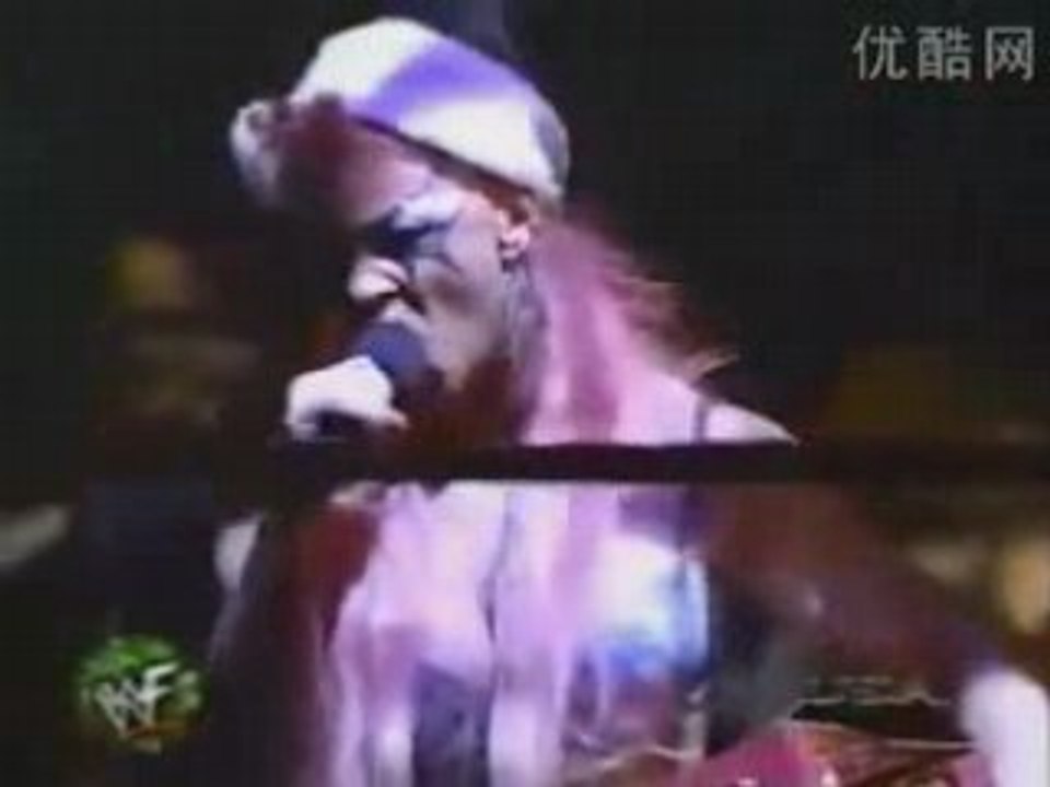 Raw 12-22-97 (12)