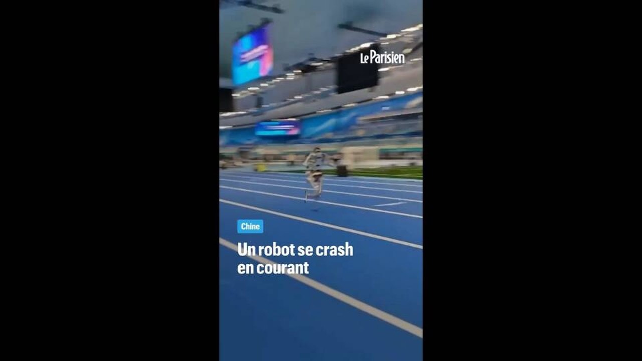 Un robot sprinteur sort de piste et percute du...