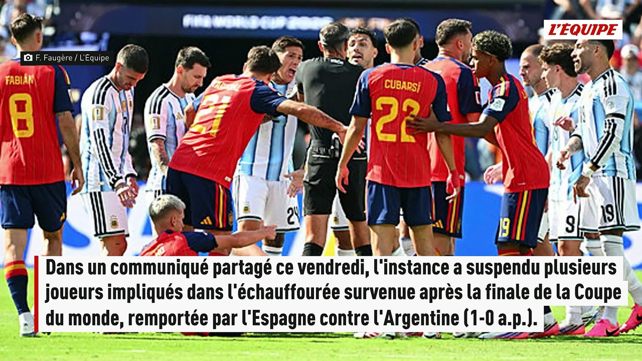 Leandro Paredes, plusieurs de ses coéquipiers e...