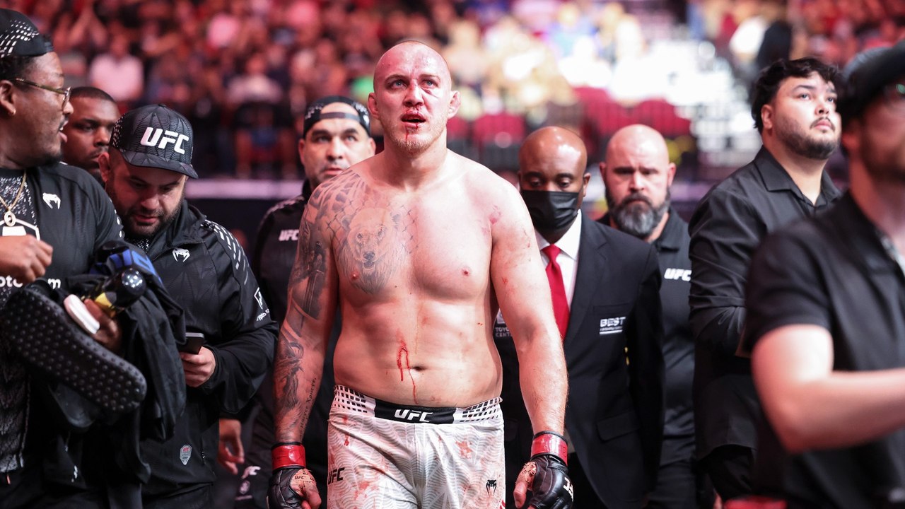Petrino vs. Spivac: A Heated UFC Heavyweight Clash