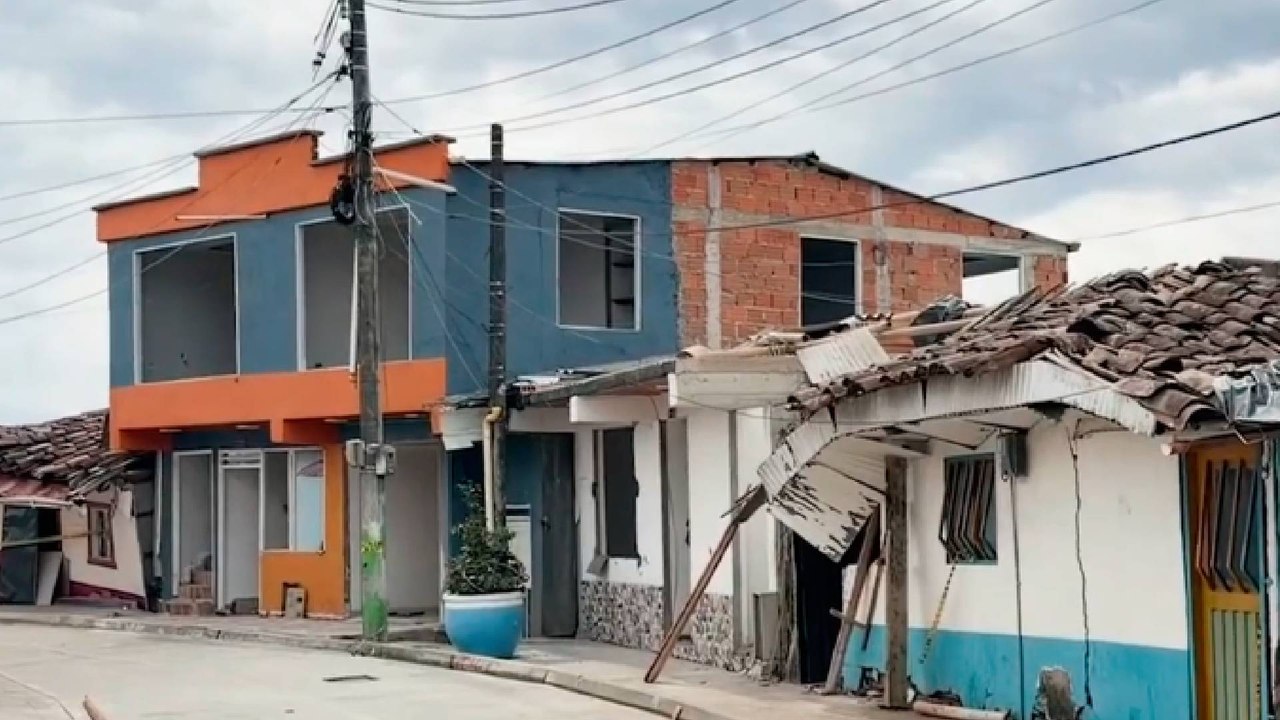 Habitantes de Caldas enfrentan dificultades par...