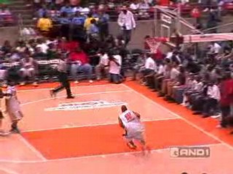 Doublespin and dunk