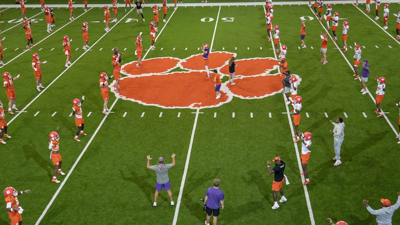 Clemson's Struggles: Can Tigers Bounce Back in...