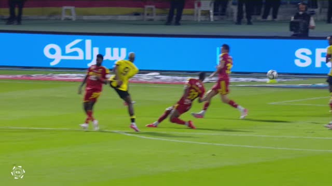 Al-Ittihad - Ilenikhena débloque enfin son comp...