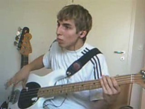 Alanis Morissette - You Oughta Know [Bass Cover]