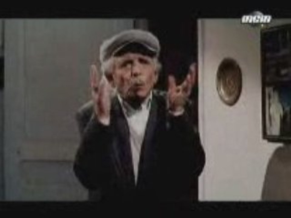 Ah ya rabi j'ai pas trouvè ma cravate
