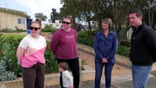 Locals in small Western Australian town push for permanent housing solution for teachers