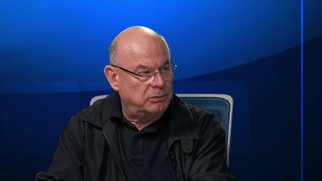 tn7-entrevista-menos-buques-pasaran-por-canal-d...