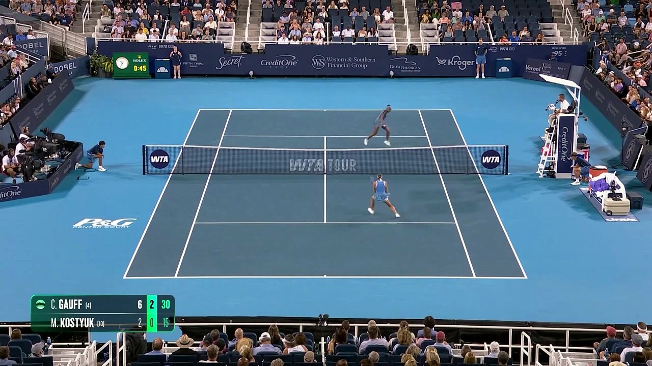 Zwei unfassbare Reflexe: Gauff mit spektakulärem Punktgewinn