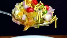 Have you tried this samosa chaat  #streetrecipe #ea