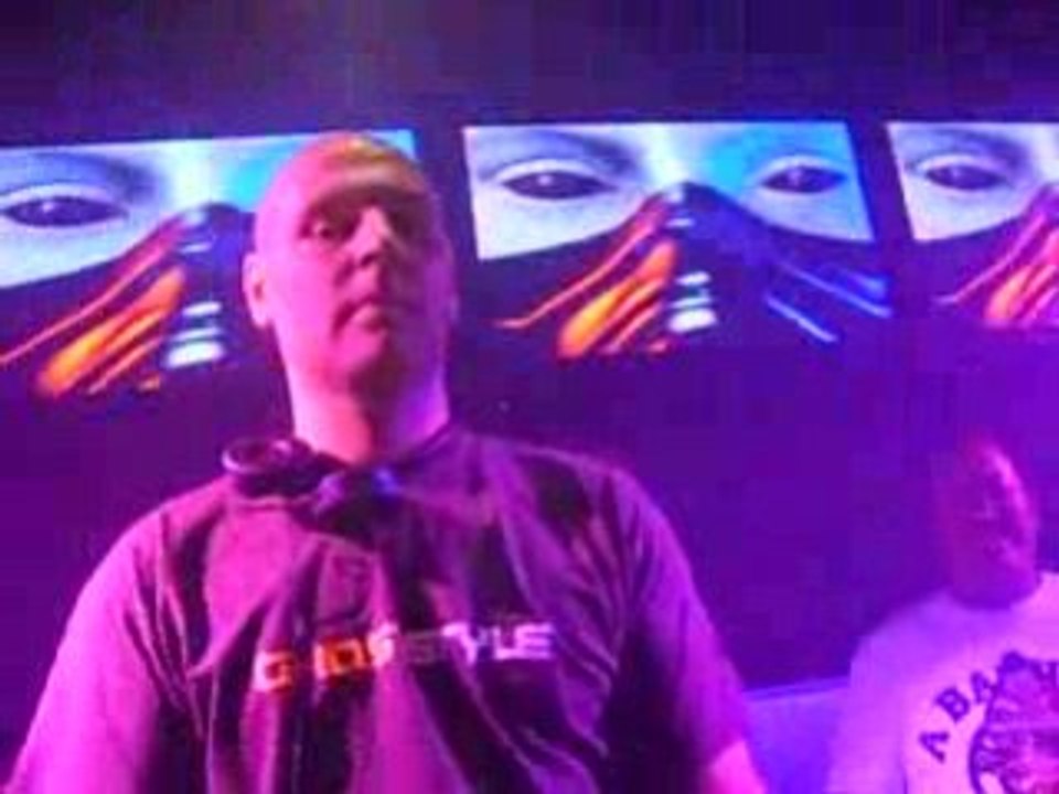 SET DE DJ SKOT @ H2O(11/07/08 dh ghost birthday)