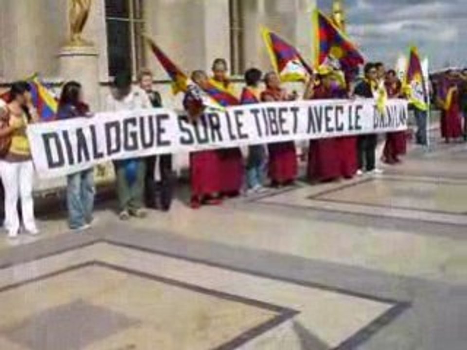 V51- Manif pour le Tibet libre
