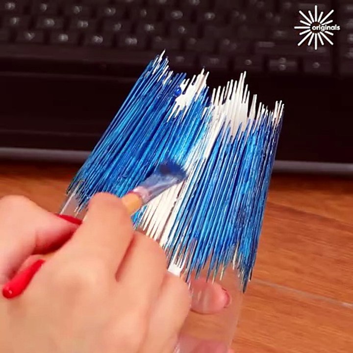 Easy DIY starry night customized makeup brush h...