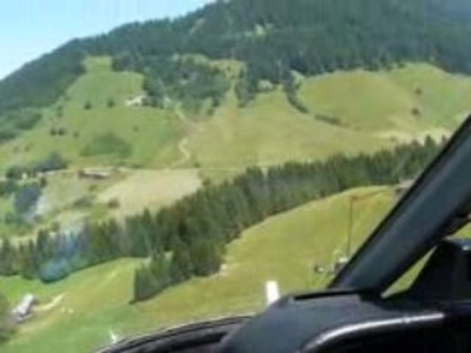 Décollage en hélicoptère de l'altiport de Megève