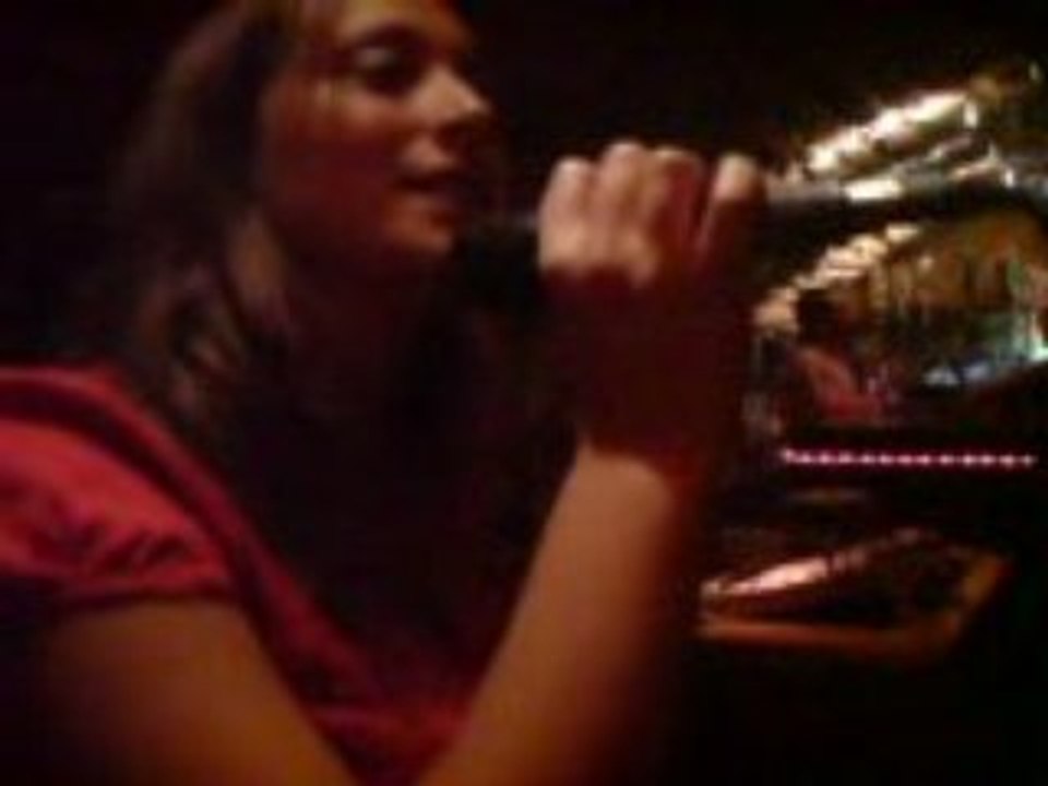 Flo chante " Je sais pas - C.Dion "