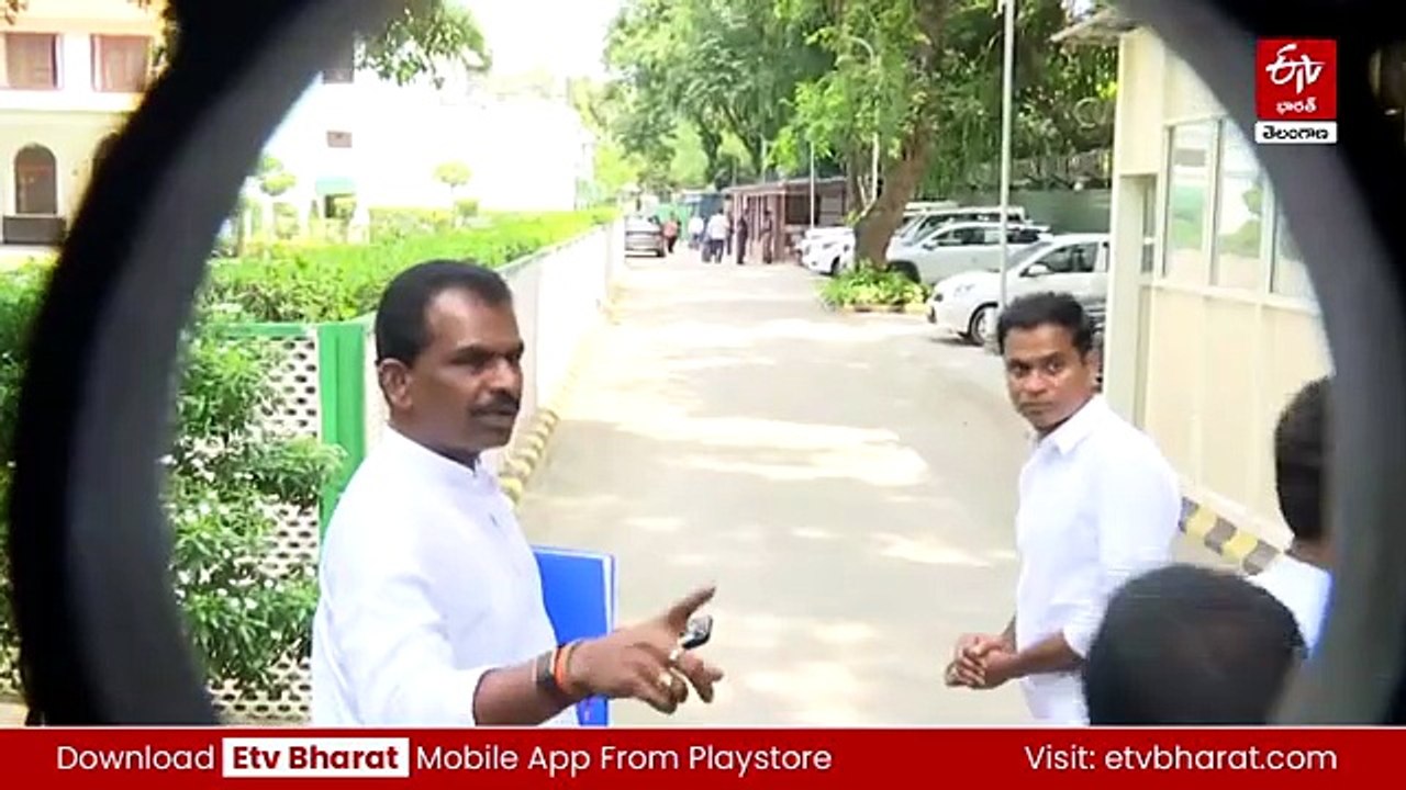 కొండా సురేఖ, చిన్నారెడ్డిలపై చర్యలా?, మందలింపా?...