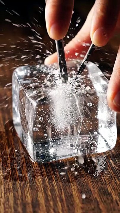Ice Cracking & Crushing ASMR 🧊💥 | Satisfying Crunchy Sounds