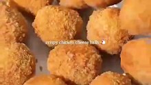 Crispy chicken cheese balls 🐔🧀✨  Ingredients： • 500 g boneless chicken thigh • 1 egg whi