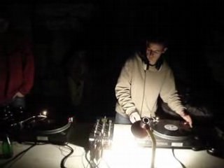 Etilotek sound system Mix Ben Au Stangala