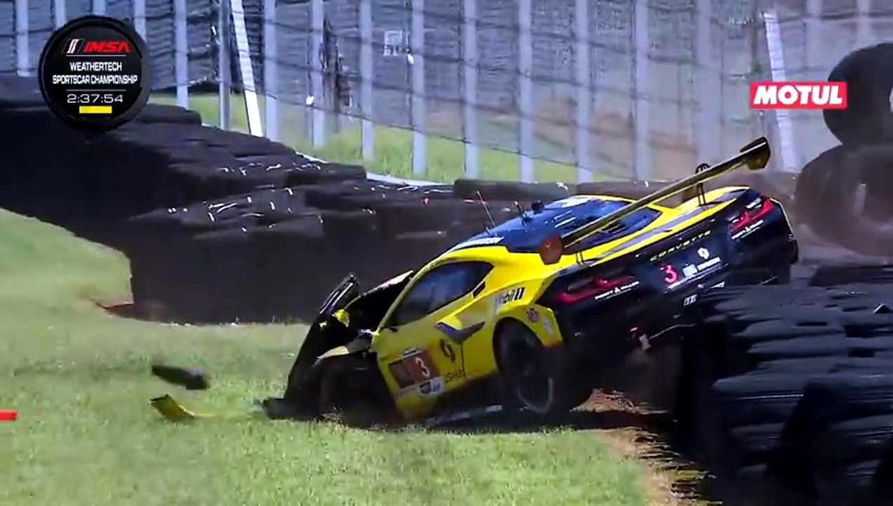 IMSA GT 2026 Virginia Start Sims Big Crash