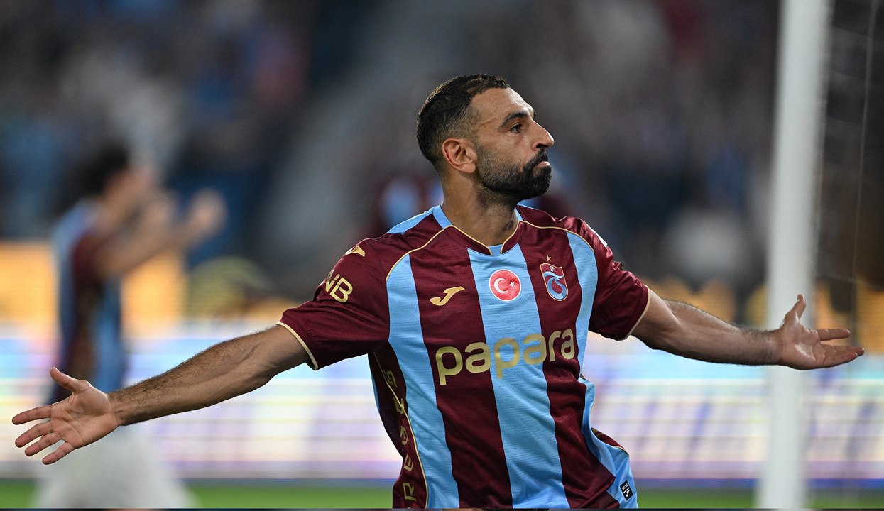 النجم المصري محمد صلاح يقود طرابزون سبور للفوز على إسطنبول باشاكشهير