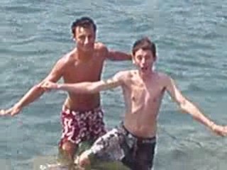 Alex & Toma à la Plage.