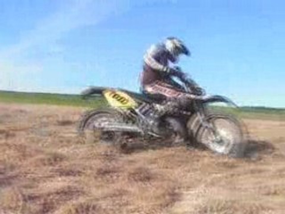 enduro- virage à plat