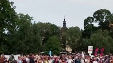 Suécia: milhares de pessoas manifestam-se em Estocolmo contra a crise climática