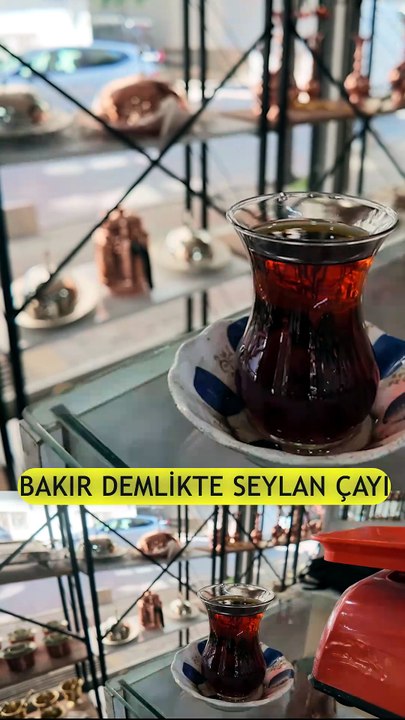6 Bakır Demlikte Seylan Çayı Bakır Antepte Bakı...